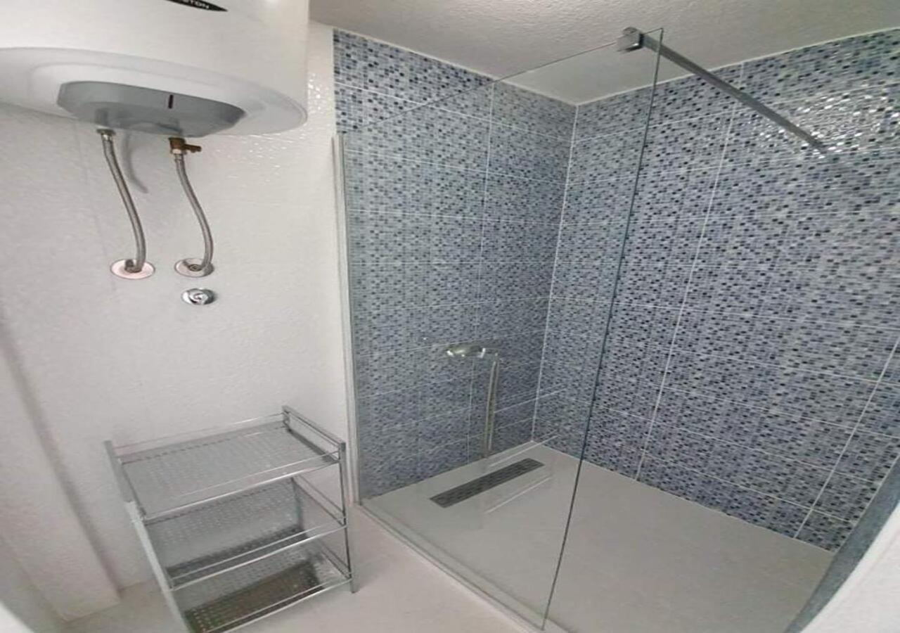 Sunstone Apartments โกตอร์ ภายนอก รูปภาพ